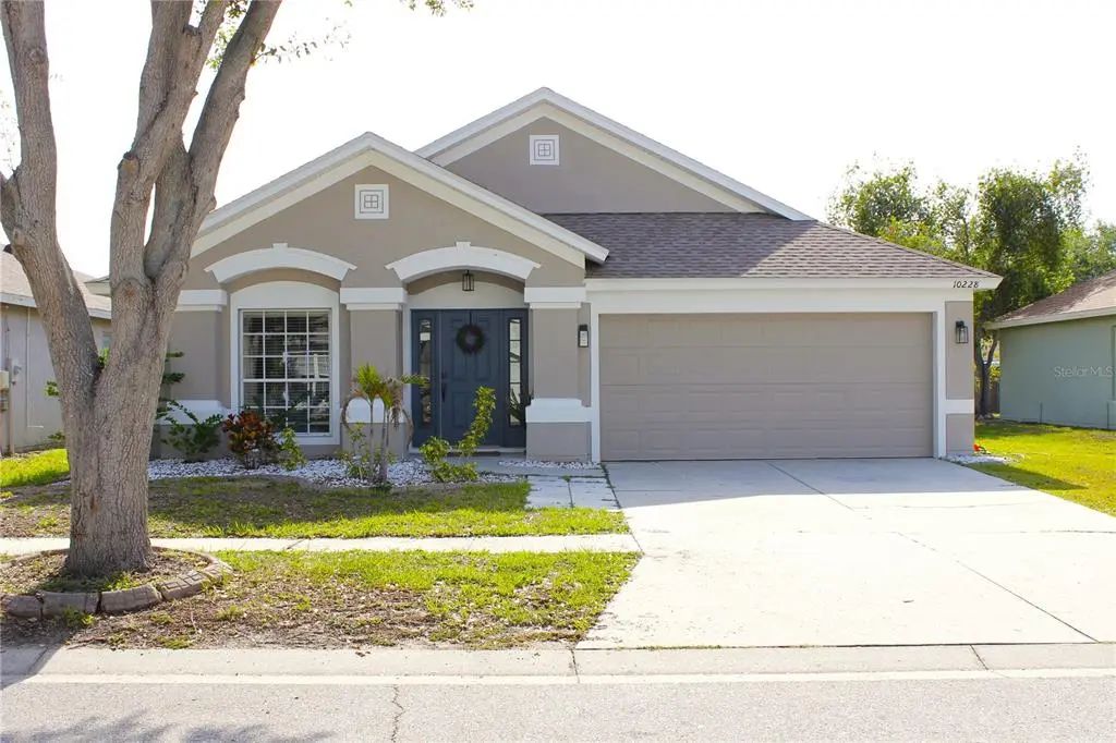 10228 Hunters Haven Boulevard, RIVERVIEW