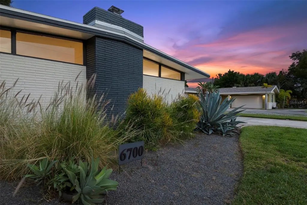 6700 23rd Street S, ST PETERSBURG