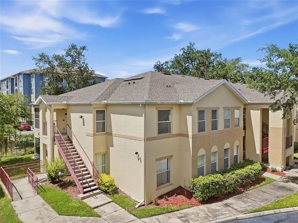 2718 Club Cortile Circle B, KISSIMMEE