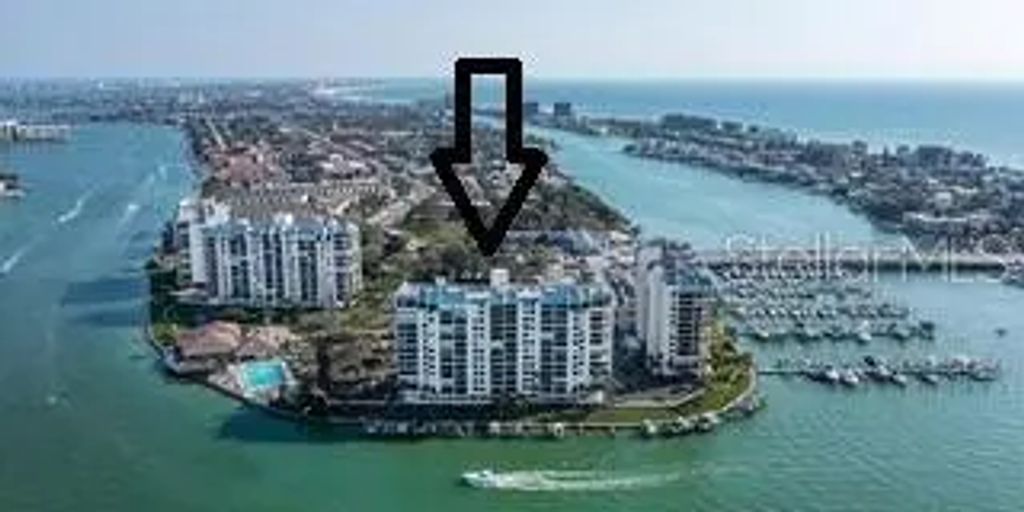 9495 Blind Pass Road 504, ST PETE BEACH