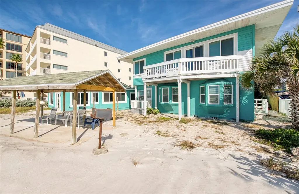 19506 Gulf Boulevard 4, INDIAN SHORES