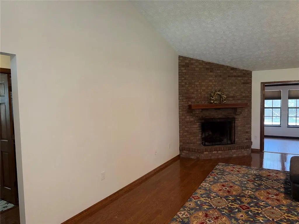 Photo of Listing #A4664157