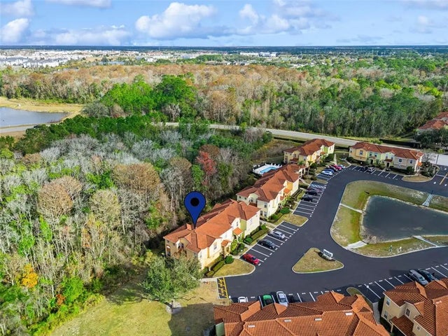 356 Monroe Cir, DAVENPORT