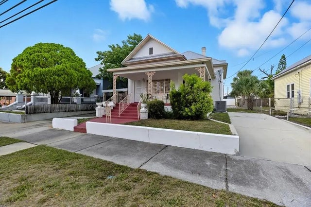 2511 W Abdella Street, TAMPA