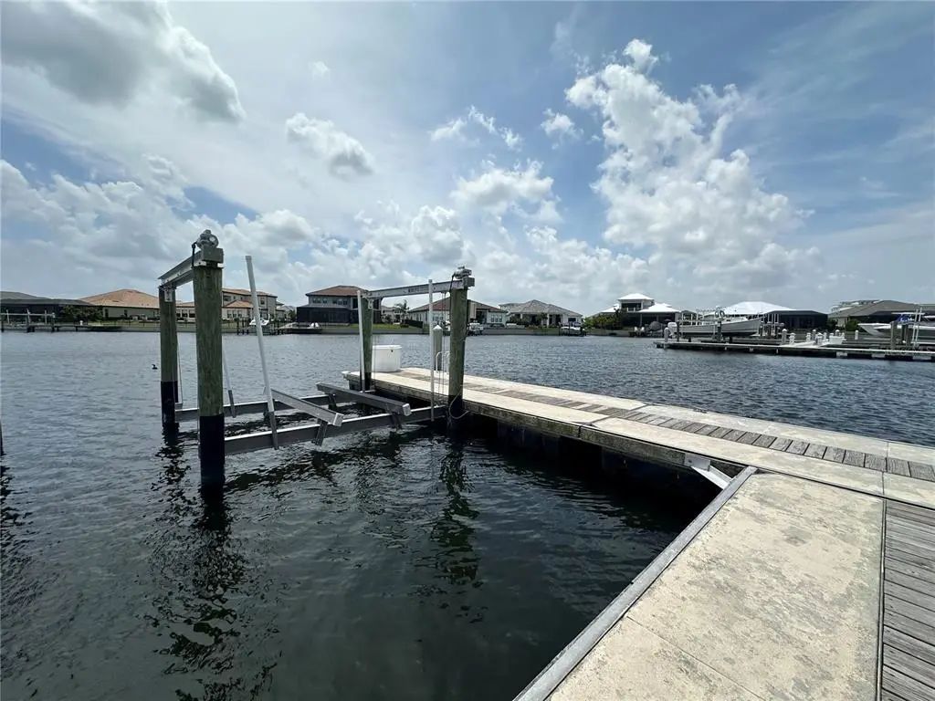 1802 5th Street E, PALMETTO
