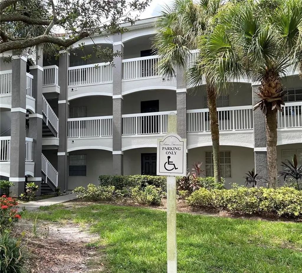 13905 Fairway Island Drive 1013, ORLANDO