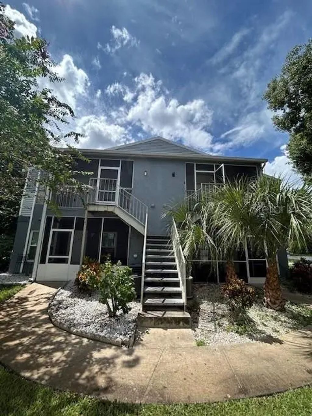 208 Northlake Drive 208, SANFORD