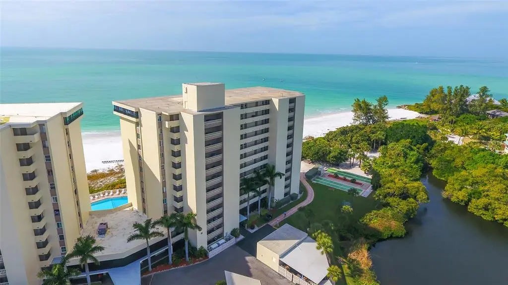 19 Whispering Sands Drive 805