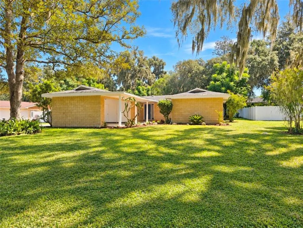 25 Emerald Court, OCALA