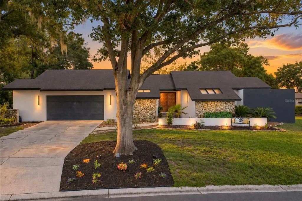 6745 Englelake Drive, LAKELAND