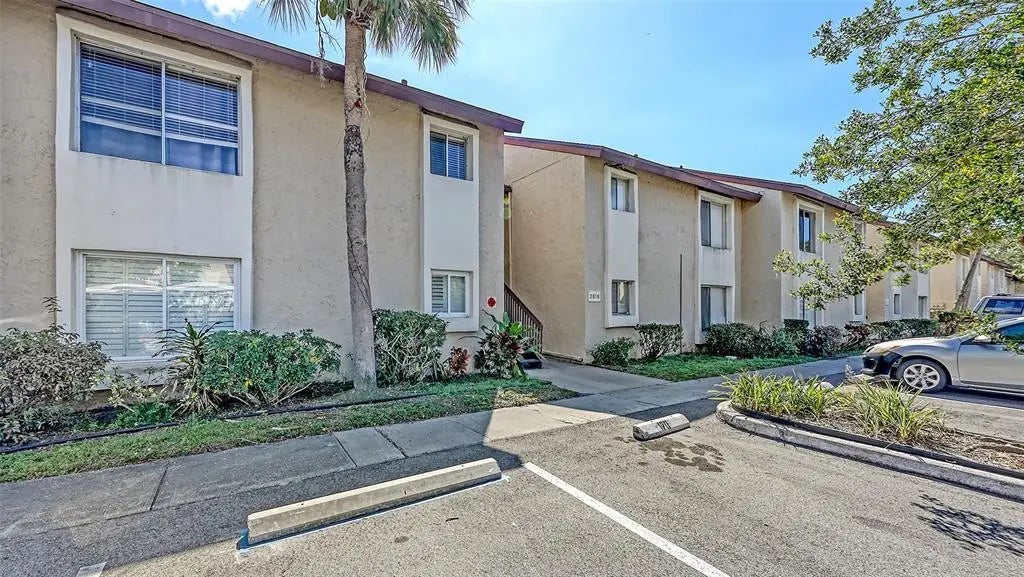 2620 Hidden Lake Drive N B, SARASOTA