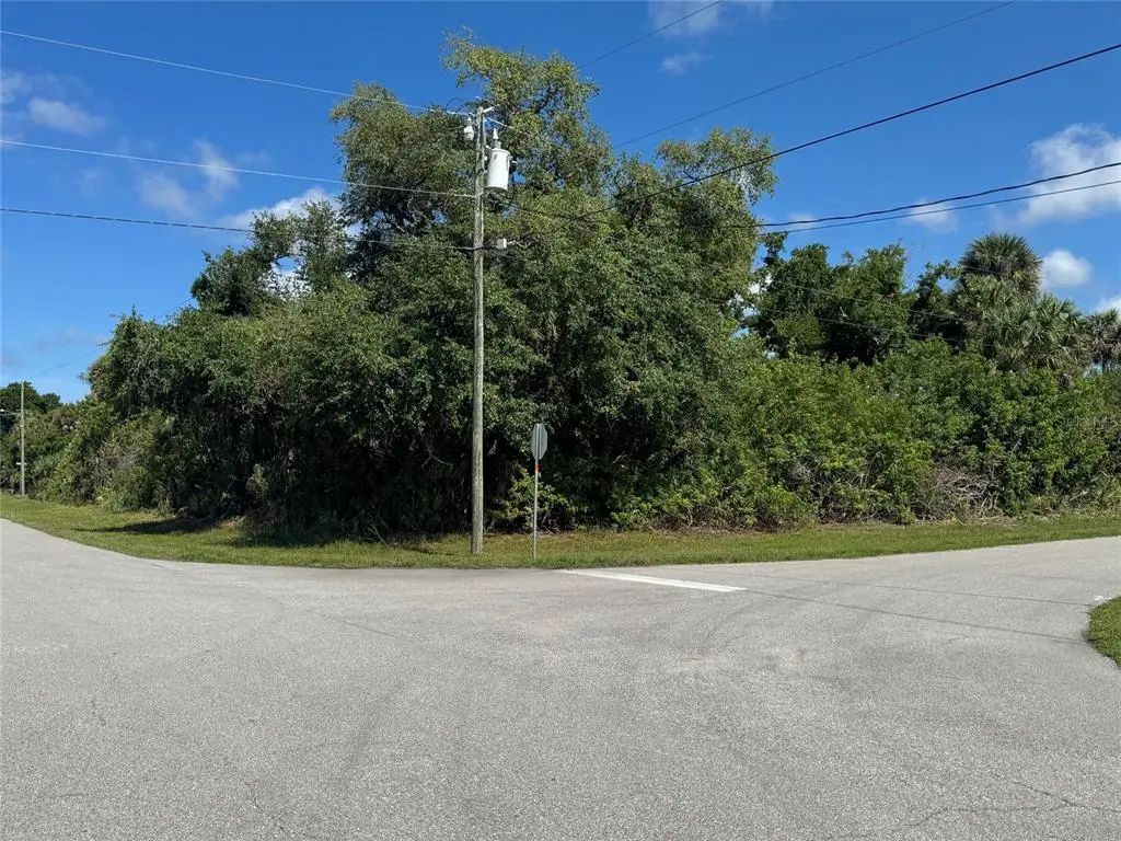 112 Byron Court, ROTONDA WEST