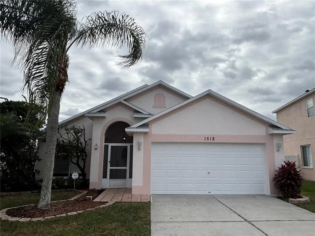 1518 Atami Court, WESLEY CHAPEL