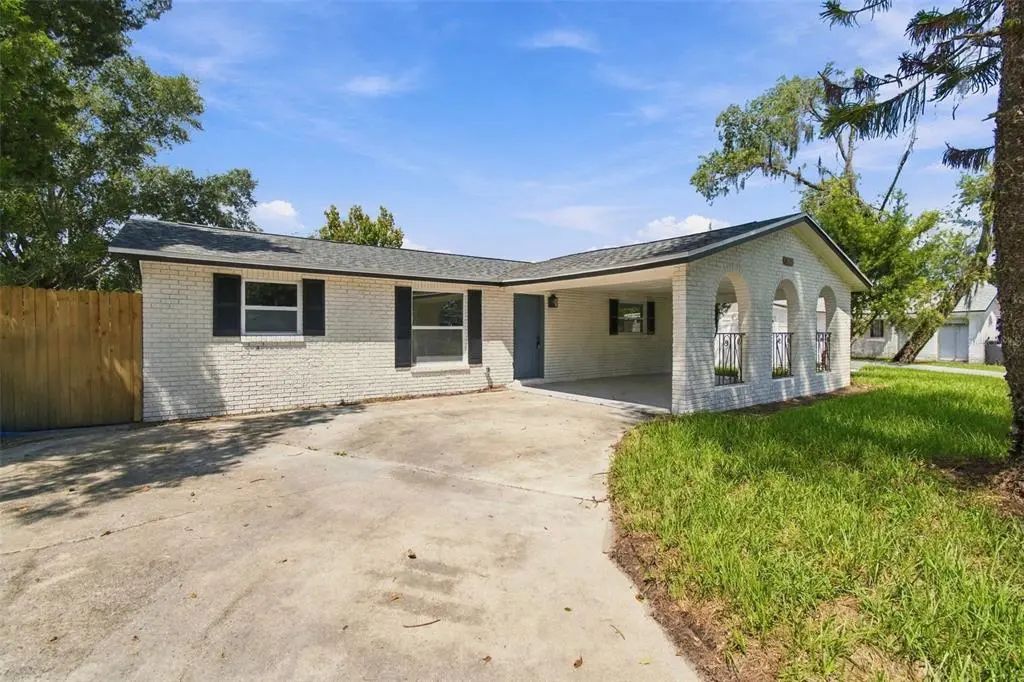 802 Walnut Drive, SEFFNER
