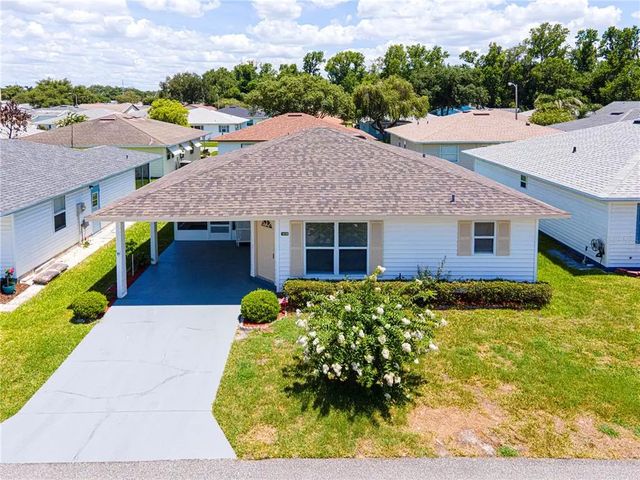 1618 Colonnades Circle N, LAKELAND
