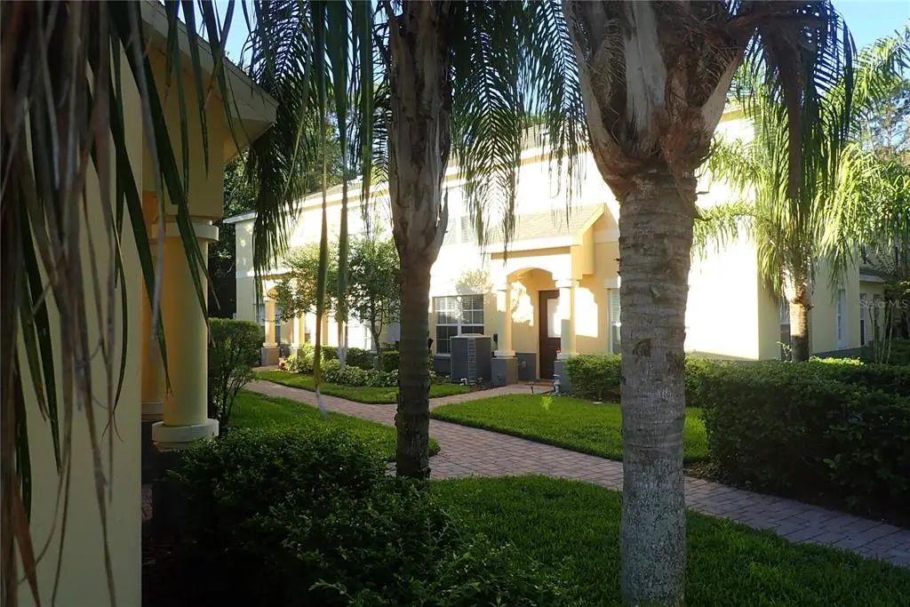 9426 Charlesberg Drive, TAMPA