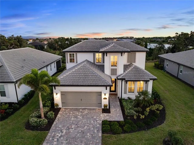 16804 Savory Mist Circle, BRADENTON