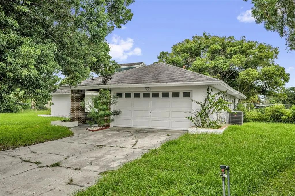 140 Fairway Ten Drive, CASSELBERRY
