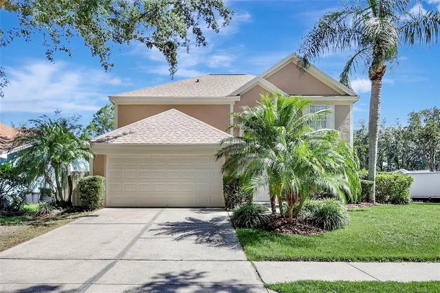 9422 Oak Meadow Court, TAMPA
