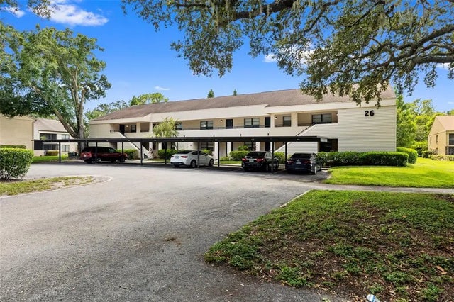 7832 Niagara Avenue 323, TAMPA