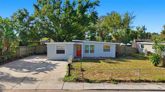 8148 Bayou Drive, SEMINOLE