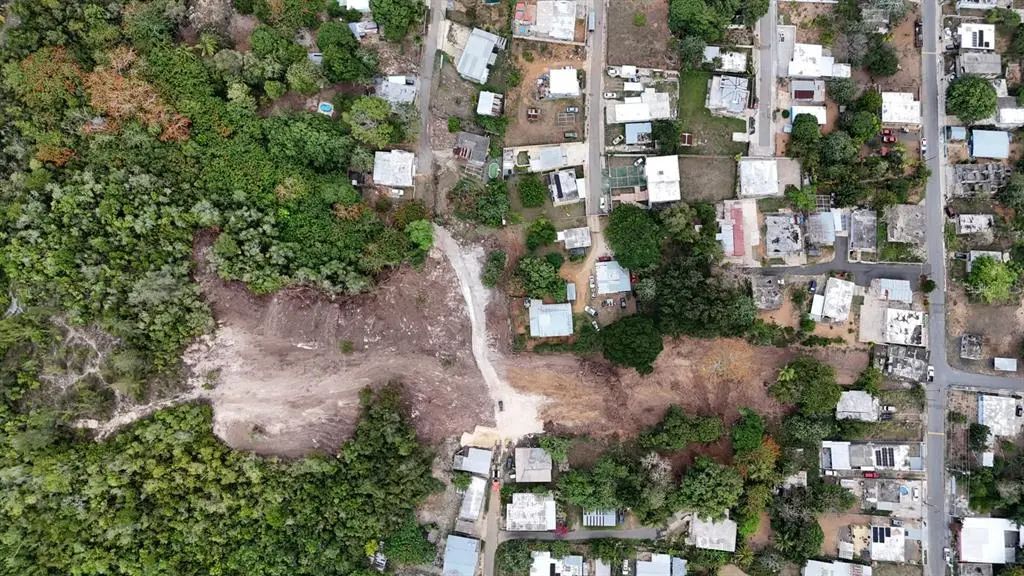 Calle C, Comunidad Animas, Bo Factor #1, ARECIBO