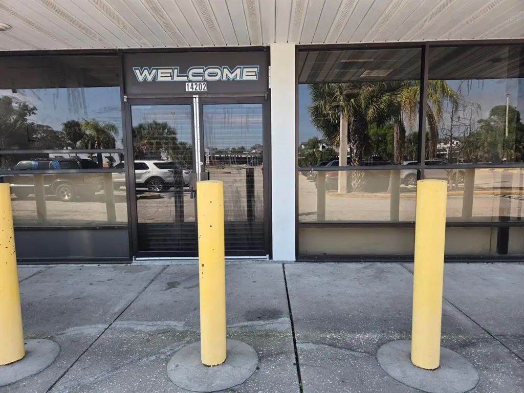 14202 N Nebraska Avenue 14202, TAMPA