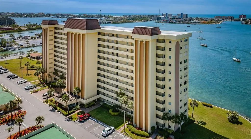 4525 Cove Circle 604, ST. PETERSBURG