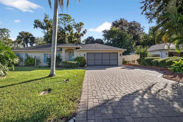 2803 Vista Palm Drive, EDGEWATER