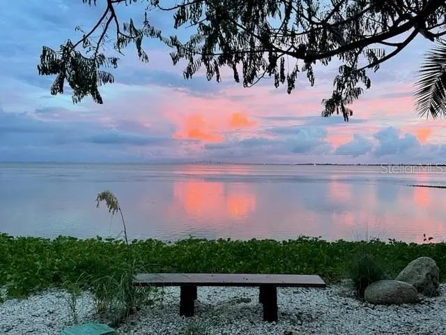 2158 Blossom Way S, ST PETERSBURG