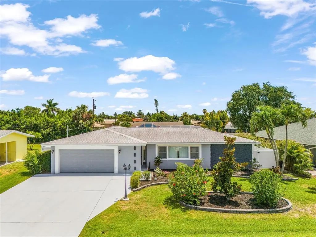 1320 Se 26th Terrace, CAPE CORAL
