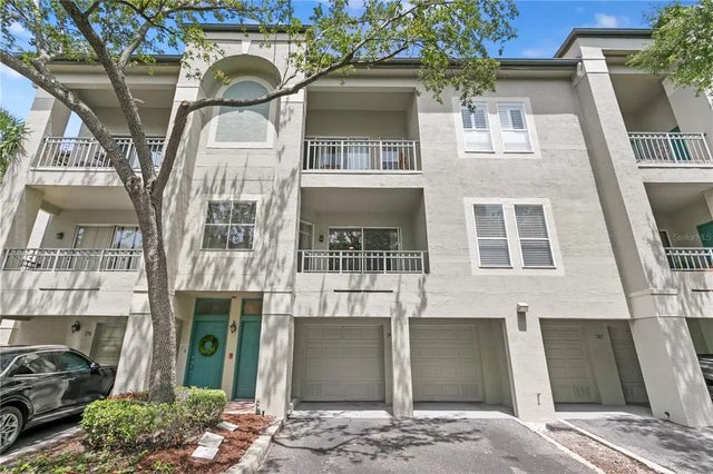 749 Mainsail Drive 749, TAMPA