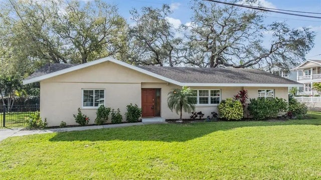 217 2nd Street Sw, LARGO