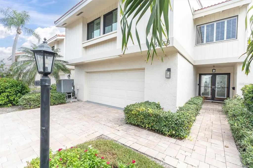 5668 Escondida Boulevard S, ST. PETERSBURG