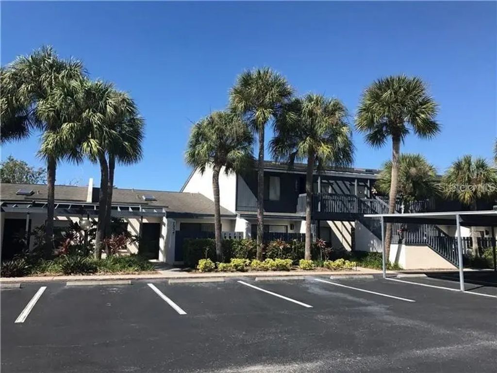 7234 Cloister Drive 7234, SARASOTA