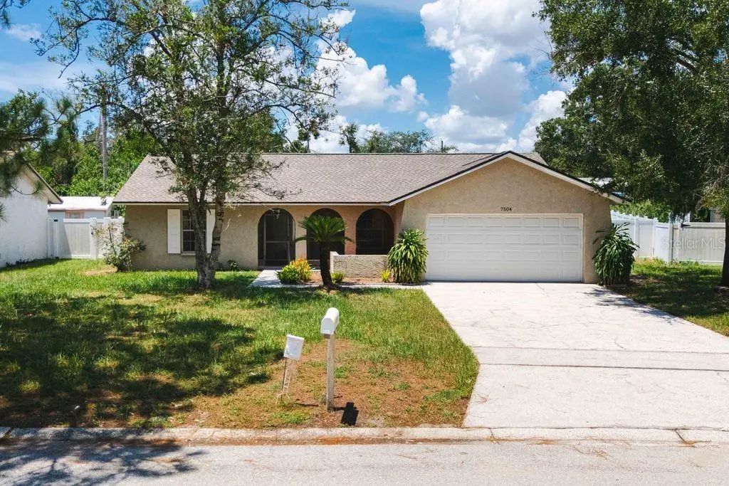 7504 N Sanibel Circle, TEMPLE TERRACE