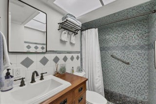 Gulf Shores Realty: 34 67e324bddb169a8a43aafd5be6c27e28 s