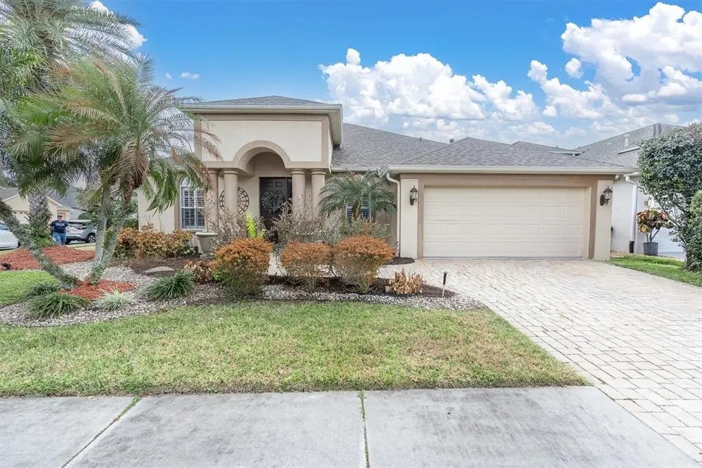 27446 Kirkwood Circle, WESLEY CHAPEL