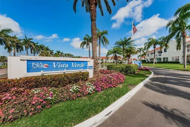 6077 Bahia Del Mar Boulevard 123, ST PETERSBURG