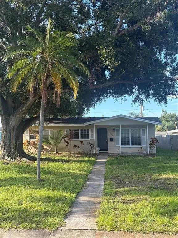 264 44th Avenue Ne, ST PETERSBURG