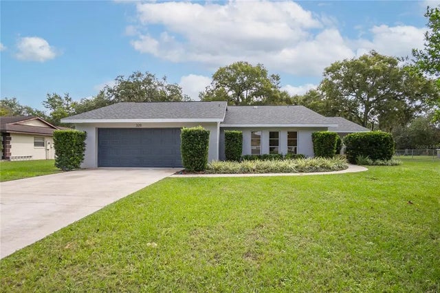 3211 S Rose Avenue, INVERNESS