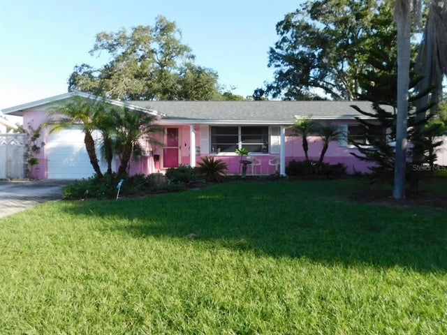 1897 74th Avenue N, ST PETERSBURG