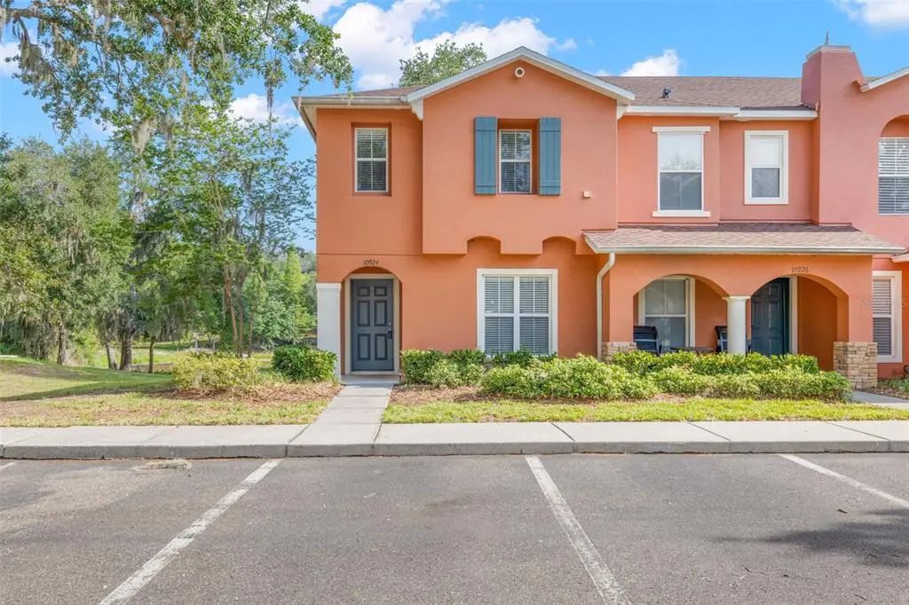 10924 Johanna Avenue, RIVERVIEW
