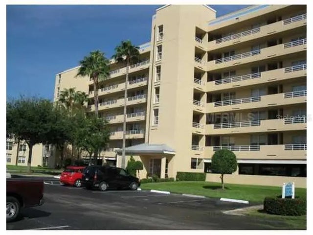 4410 Fairways Boulevard 602-11, BRADENTON