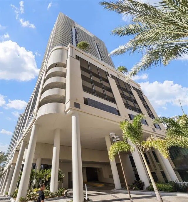 275 1st Avenue S 1202, ST PETERSBURG