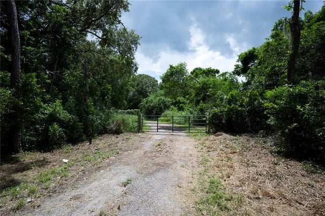 2230 Lake Daisy Road, WINTER HAVEN