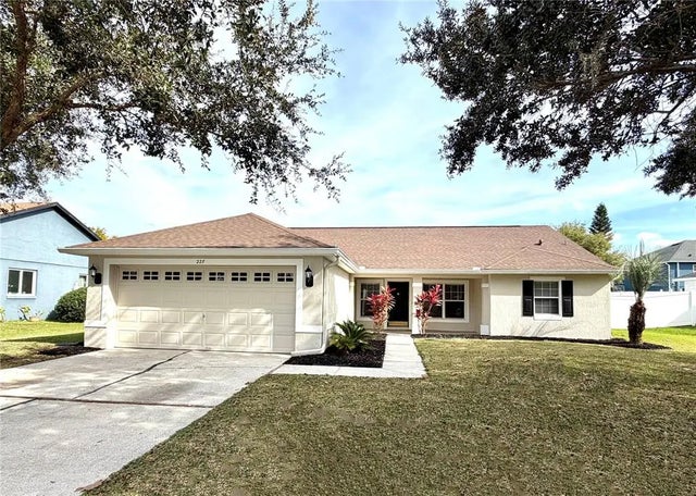 227 Traditions Drive, WINTER GARDEN