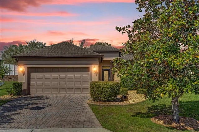 556 Grande Drive, DAVENPORT