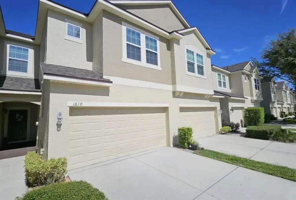 1610 Plumeria Place, OVIEDO