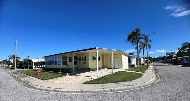 1100 Belcher Road S 613, LARGO